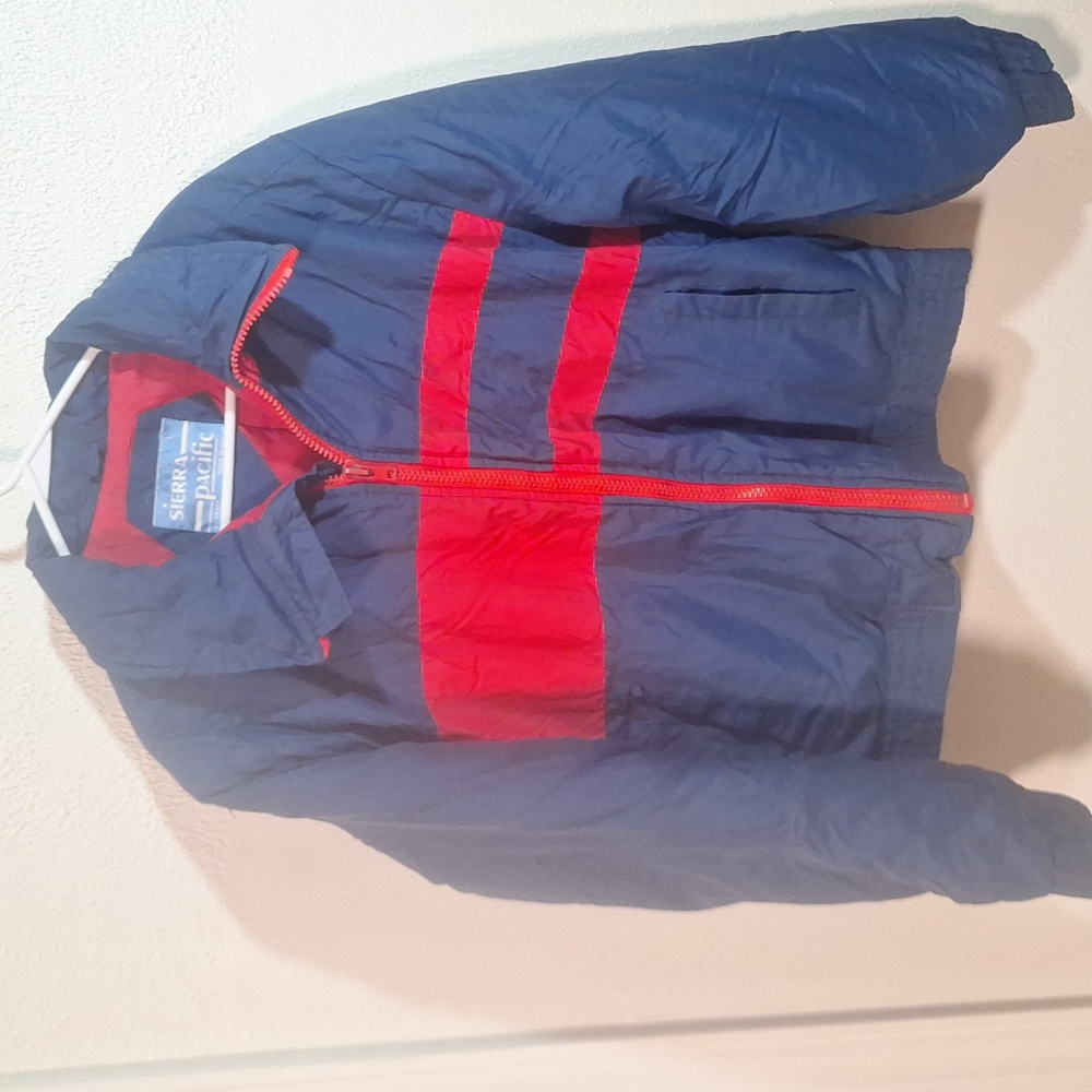 Sierra Pacific Vintage Puffer Jacket size L